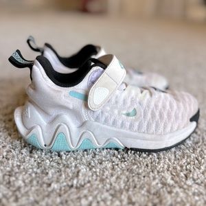 Toddler Boys’ Nike Basketball Shoe Size 11c